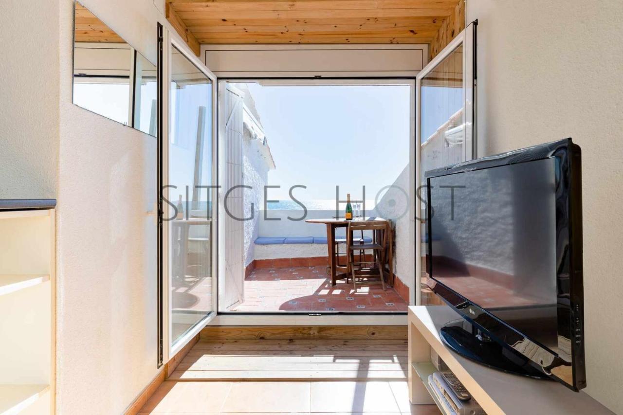 Apartamento Alojáte en una torre sobre el mar Sitges Exterior foto